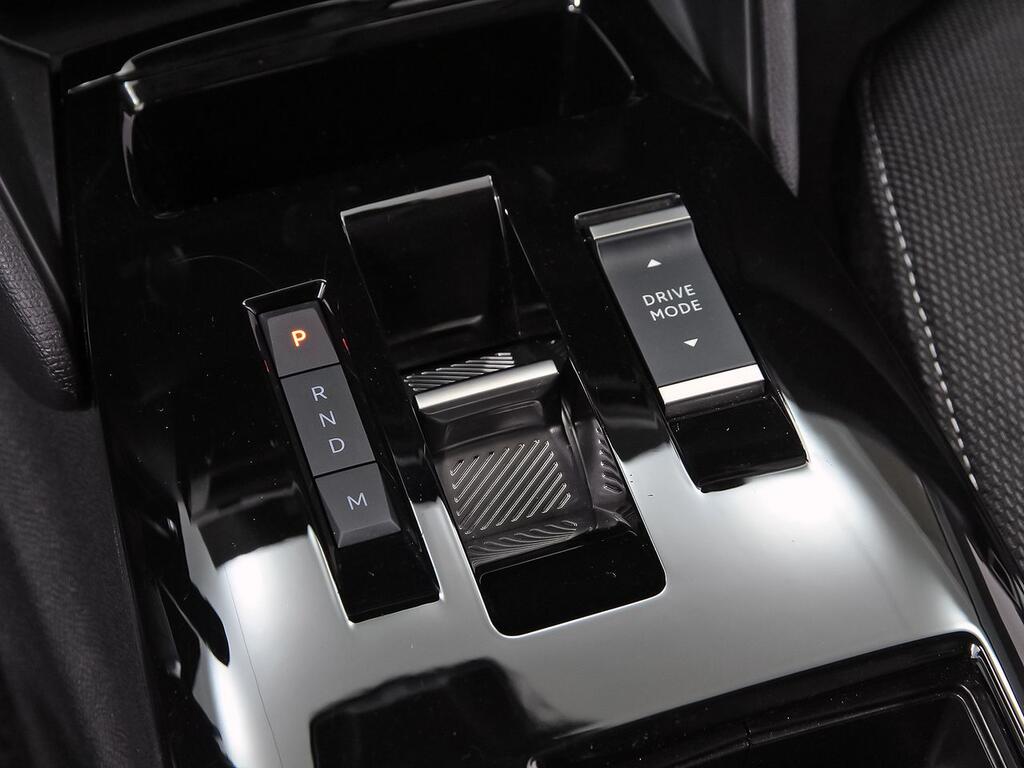 Citroën C4 Hybrid 145 ë-DCS6 Plus 30