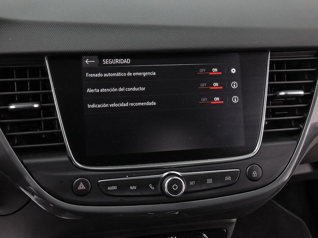 Opel CrossLand 1.2 96kW (130CV) Business Elegance Auto 27