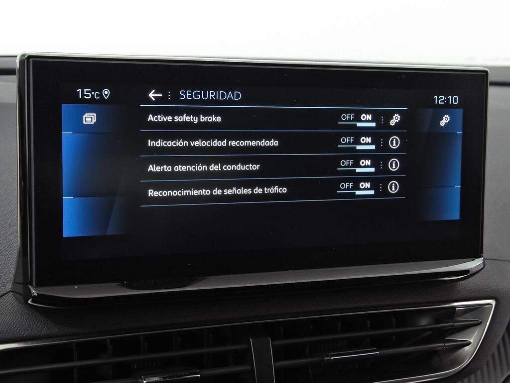 Peugeot 3008 1.5 BlueHDi 96kW (130CV) S&S Allure 28