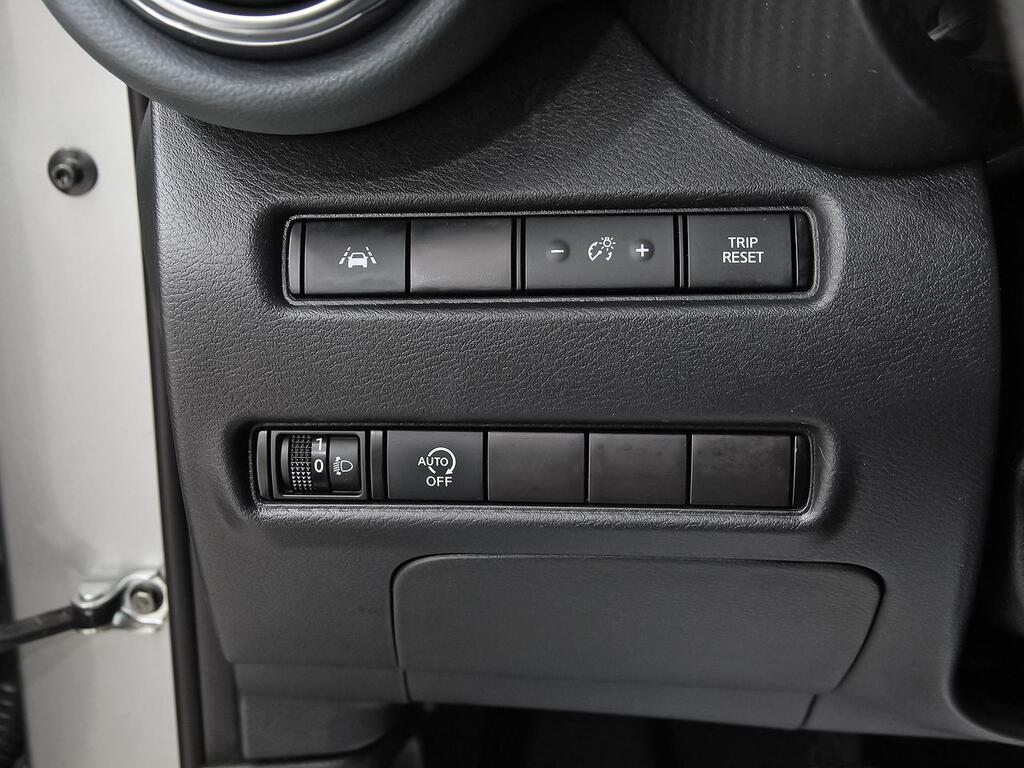 Nissan Juke DIG-T 84 kW (114 CV) 6M/T N-Connecta 13