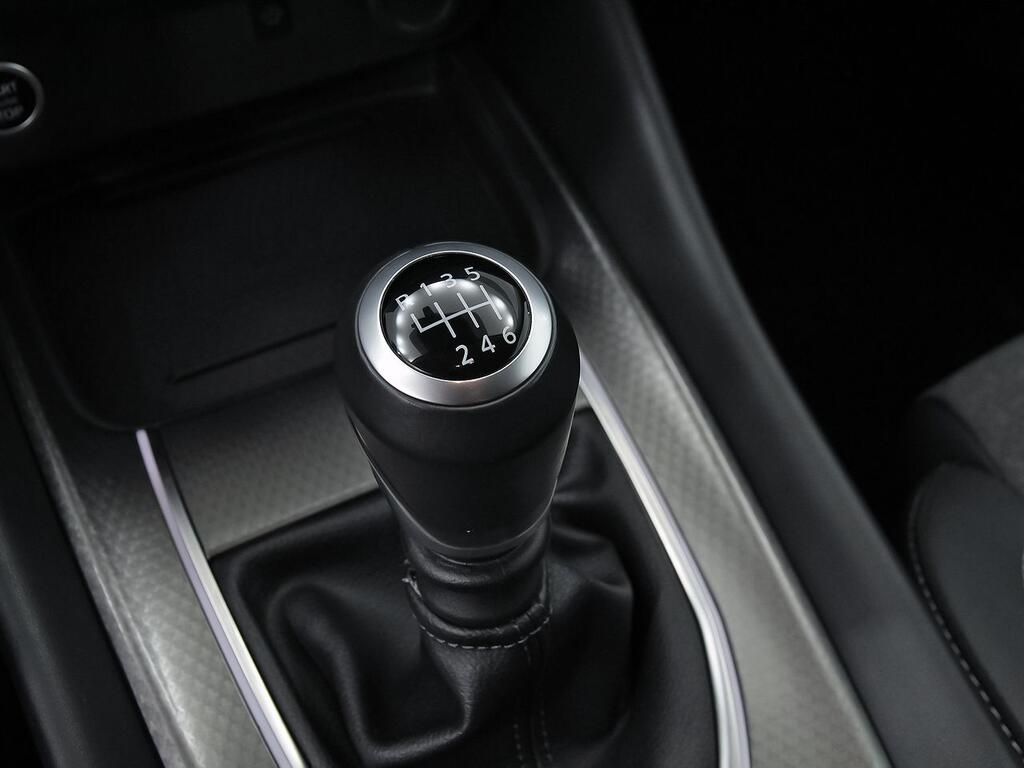 Nissan Qashqai DIG-T 103kW N-Connecta 27