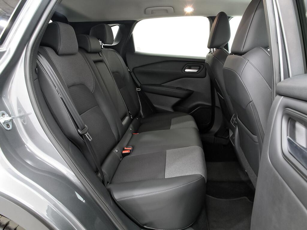 Nissan Qashqai DIG-T 103kW N-Connecta 8