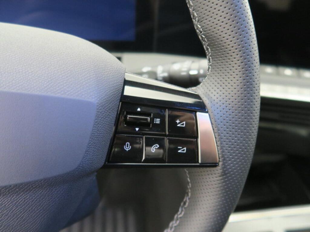 Opel Astra 54kWh GS Auto 11