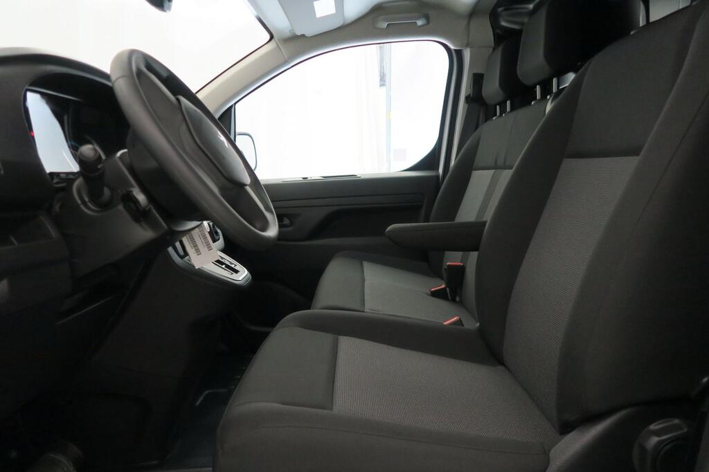 Peugeot Expert -E FG STANDARD BATERIA 50 KWH 136CV 4P 15