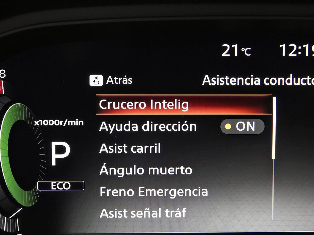 Nissan Qashqai DIG-T 116kW CVT N-Connecta 25