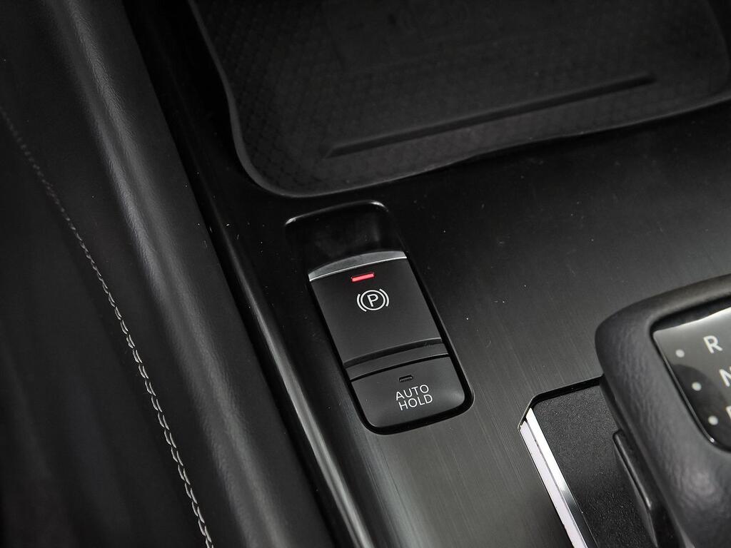 Nissan Qashqai DIG-T 116kW Xtronic N-Connecta 31