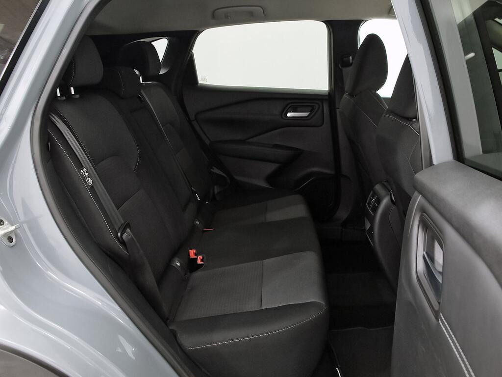 Nissan Qashqai DIG-T 116kW Xtronic N-Connecta 8