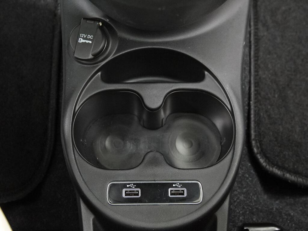 Fiat 500 Dolcevita 1.0 Hybrid 51KW (70 CV) 26