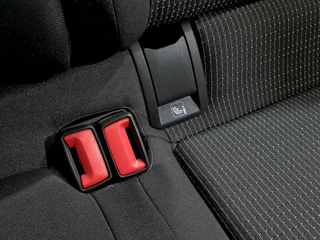 Volkswagen Golf 2.0 TDI 85kW (115CV) 27