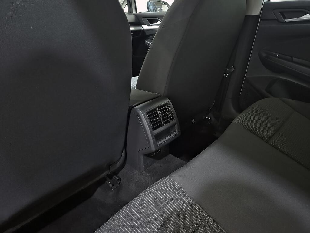 Volkswagen Golf 2.0 TDI 85kW (115CV) 31