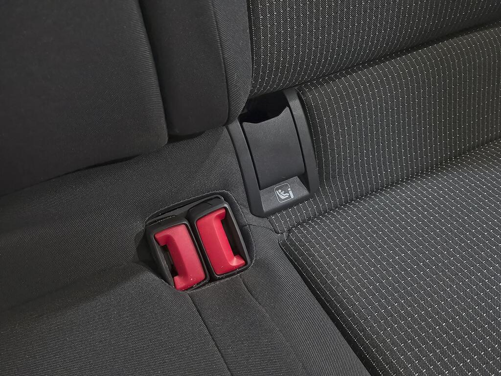 Volkswagen Golf 2.0 TDI 85kW (115CV) 30