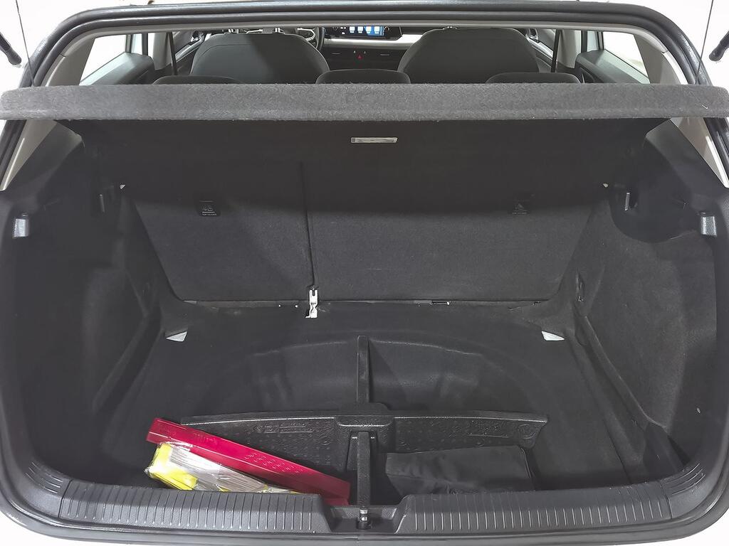 Volkswagen Golf 2.0 TDI 85kW (115CV) 32