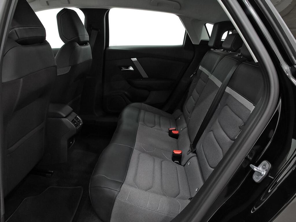 Citroën C4 PureTech 130 S&S 6v Plus 9