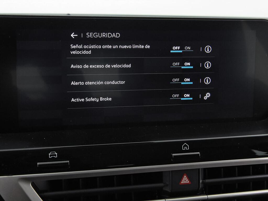 Citroën C4 PureTech 130 S&S 6v Plus 27