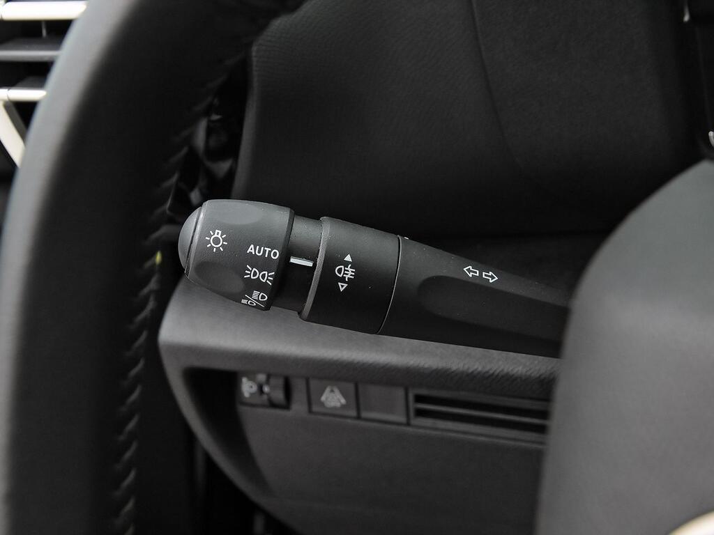 Citroën C4 Hybrid 145 ë-DCS6 Plus 16