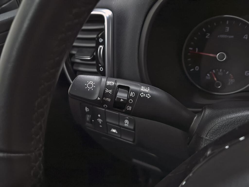 Kia Sportage 1.6 MHEV Black Edition 100kW (136CV) 4x2 14