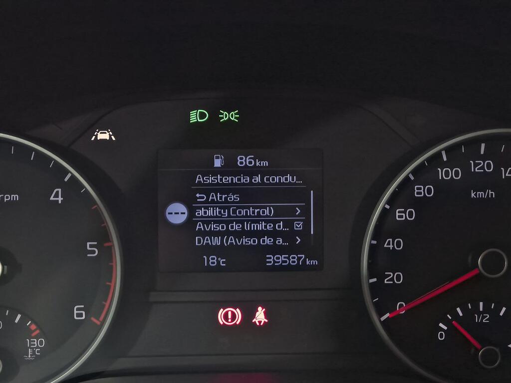 Kia Sportage 1.6 MHEV Black Edition 100kW (136CV) 4x2 24