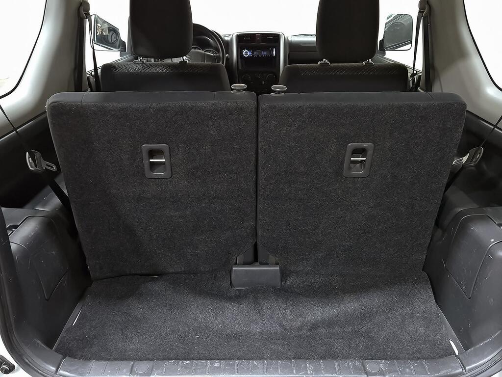 Suzuki Jimny 1.3 JLX 9