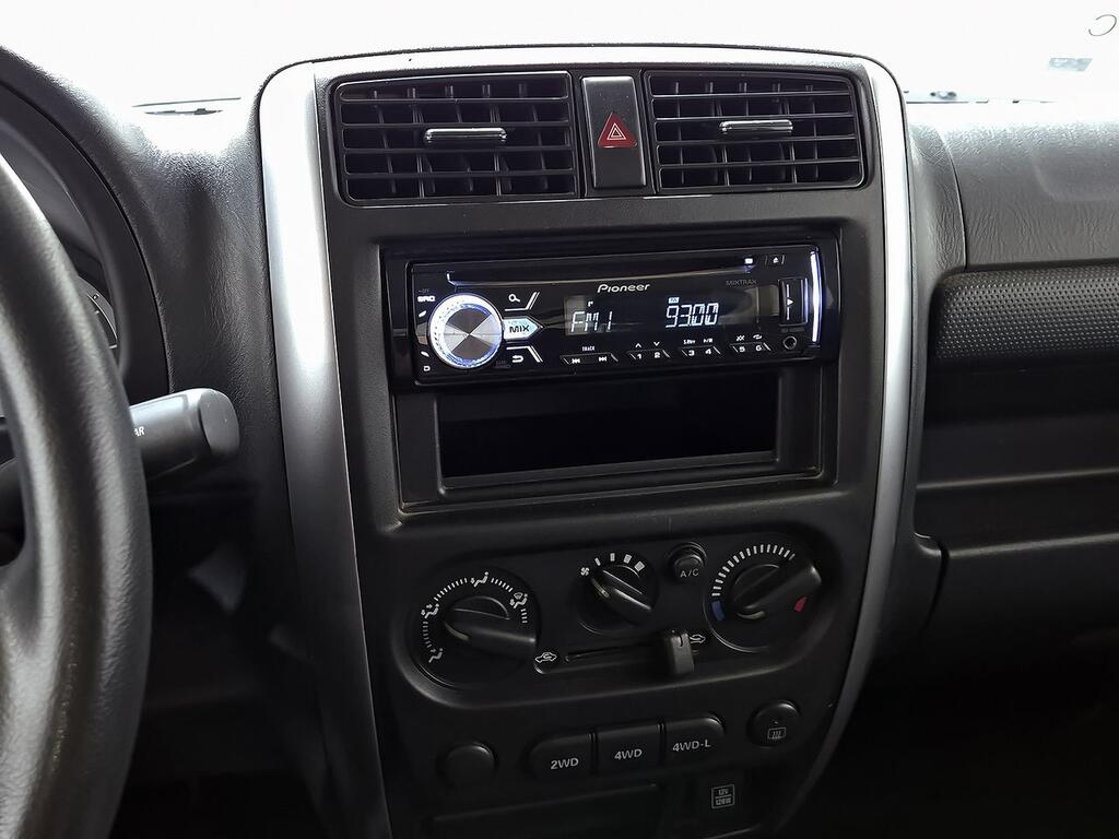 Suzuki Jimny 1.3 JLX 17