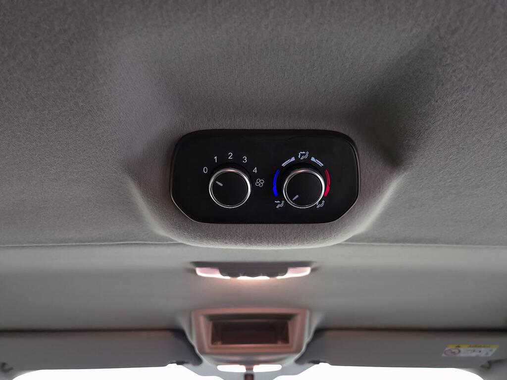 Ford Transit Custom 2.0 TDCI 130CV 320 TREND KOMBI SWB 4P 9 PLAZAS 27