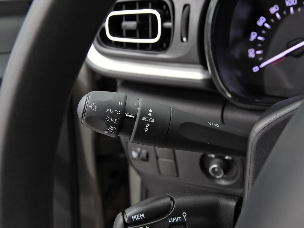 Citroën C3 PureTech 81KW (110CV) Max EAT6 16