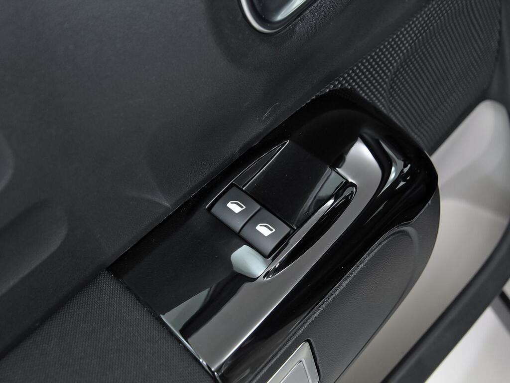 Citroën C3 PureTech 81KW (110CV) Max EAT6 13