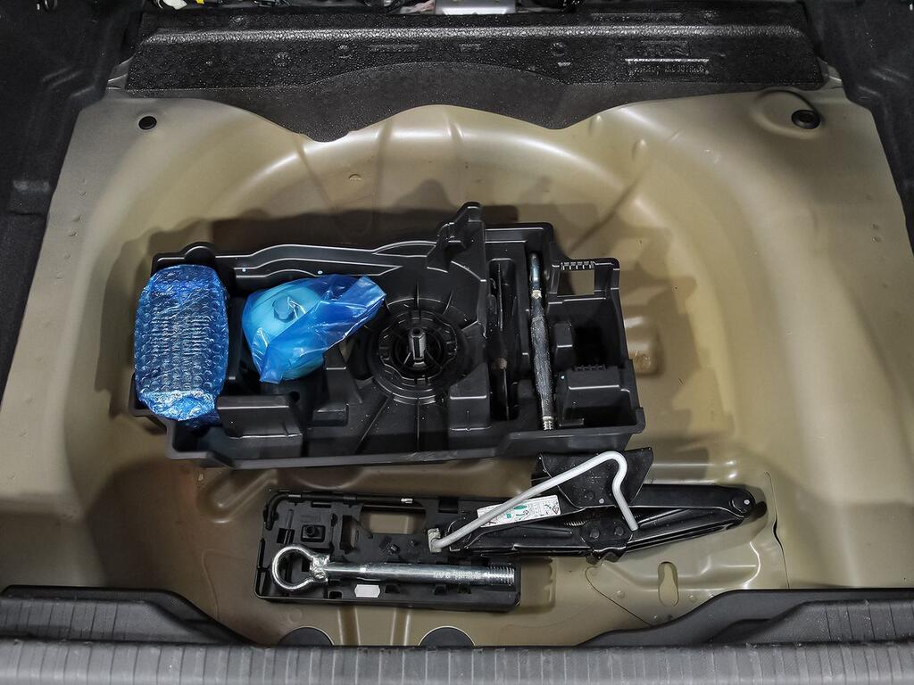 Citroën C4 BlueHDi 110 S&S 6v Feel 34