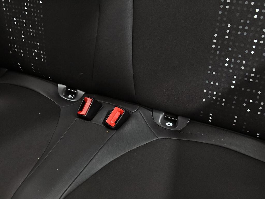 Fiat 500 Connect 1.0 Hybrid 51KW (70 CV) 26