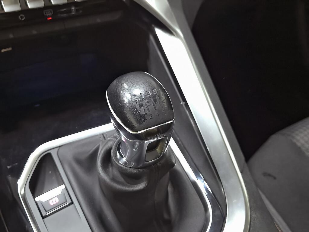 Peugeot 3008 1.5 BlueHDi 96kW (130CV) S&S Active Pack 26