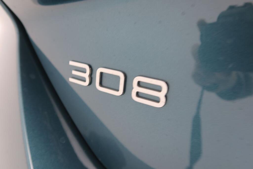 Peugeot 308 SW GT BlueHDi 130 S&S EAT8 20