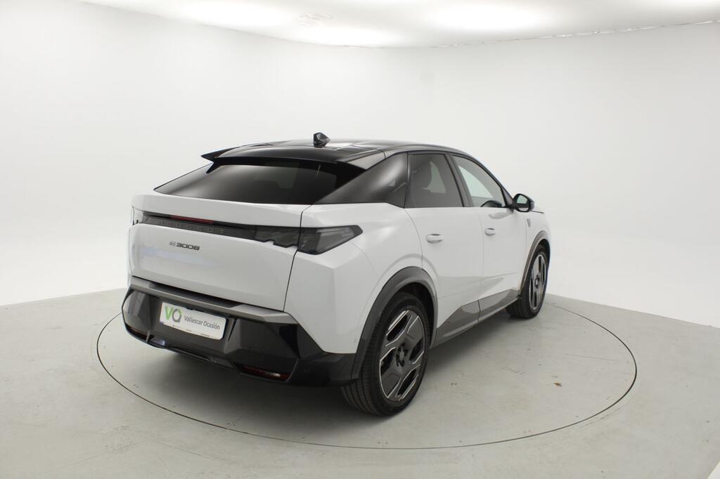 Peugeot 3008 GT Eléctrico 157kW 3