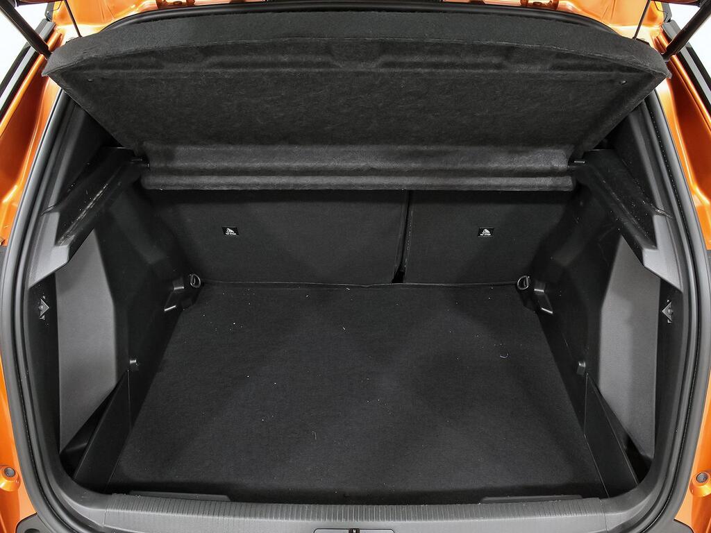 Peugeot 2008 GT Puretech 130 S&S 6 Vel. MAN 10