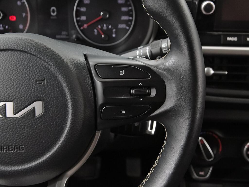 Kia Picanto 1.0 DPi 49kW (67CV) AMT GT Line 18