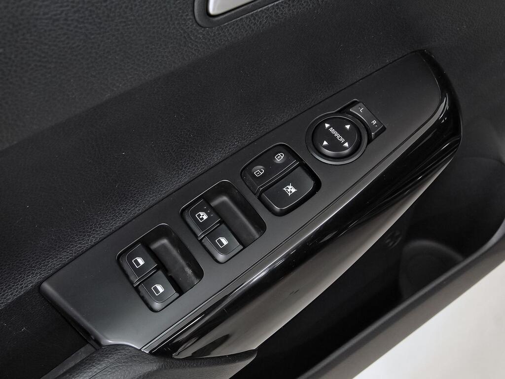 Kia Picanto 1.0 DPi 49kW (67CV) AMT GT Line 12