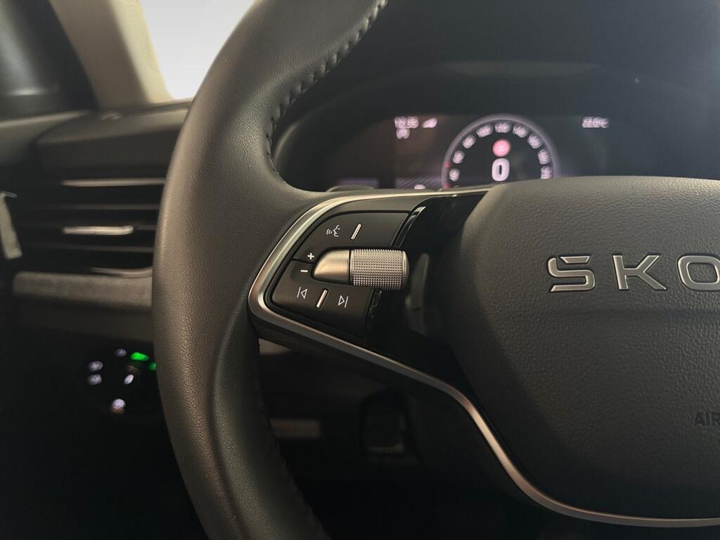 Skoda Kamiq 1.0 TSI 85kW (115CV) SELECTION 9