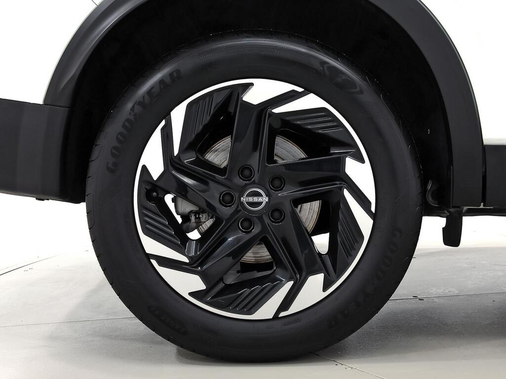 Nissan Qashqai DIG-T 116kW CVT N-Connecta 10