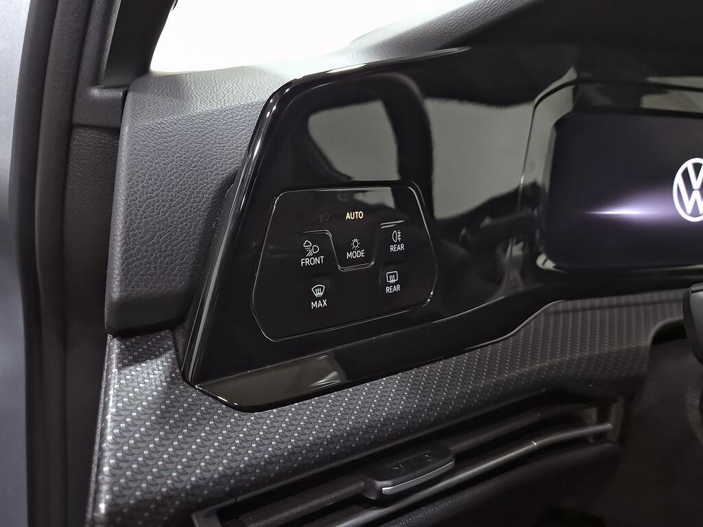 Volkswagen Golf R-Line 1.5 eTSI 110kW (150CV) DSG 13