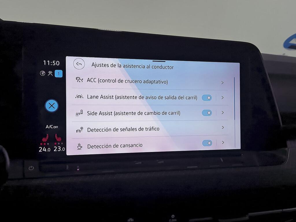 Volkswagen Golf R-Line 1.5 eTSI 110kW (150CV) DSG 24