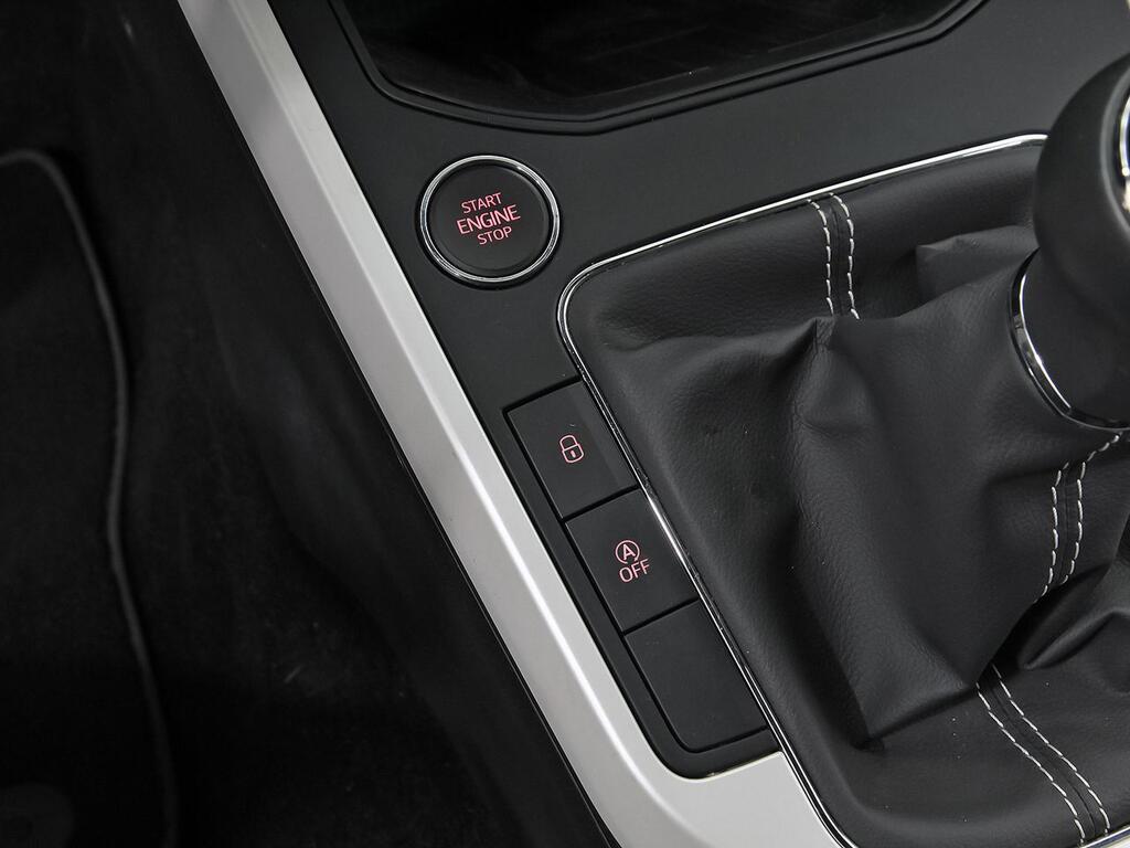 Seat Arona 1.0 TSI 81kW (110CV) Xcellence 29