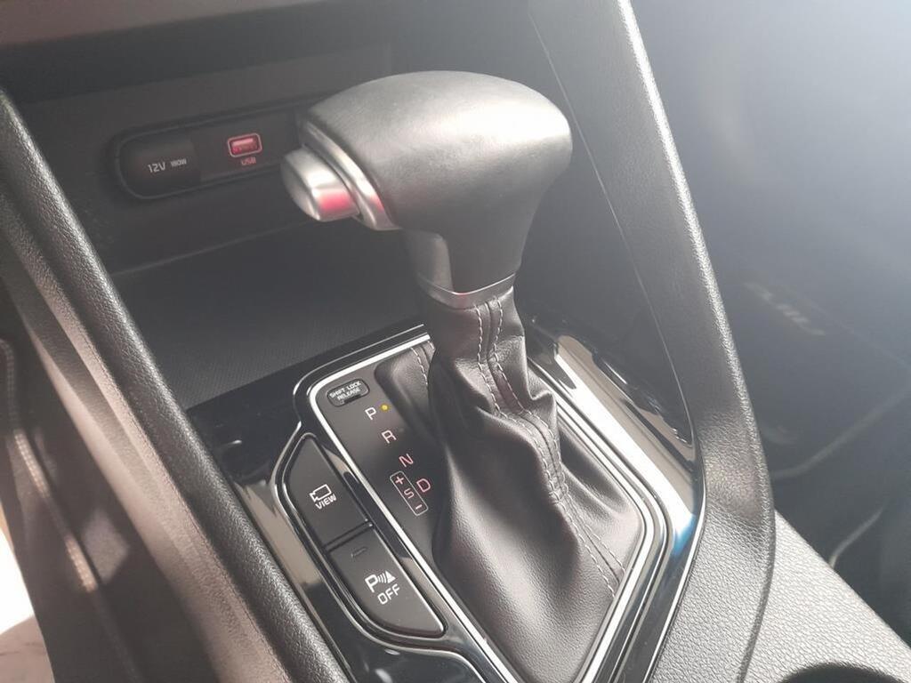 Kia Niro 1.6 GDi HEV 104kW (141CV) Drive 10