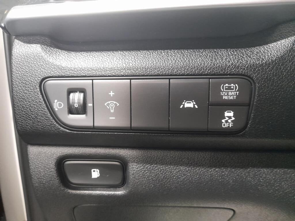 Kia Niro 1.6 GDi HEV 104kW (141CV) Drive 11