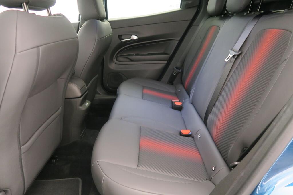 Alfa Romeo Junior Ibrida Speciale 100kW (136CV) 17