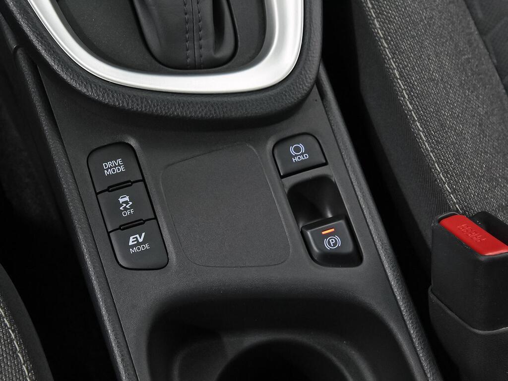 Toyota Yaris Cross 1.5 120H Active Tech 28