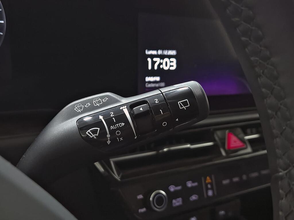 Kia Niro 1.6 GDi HEV 104kW (141CV) Emotion 15