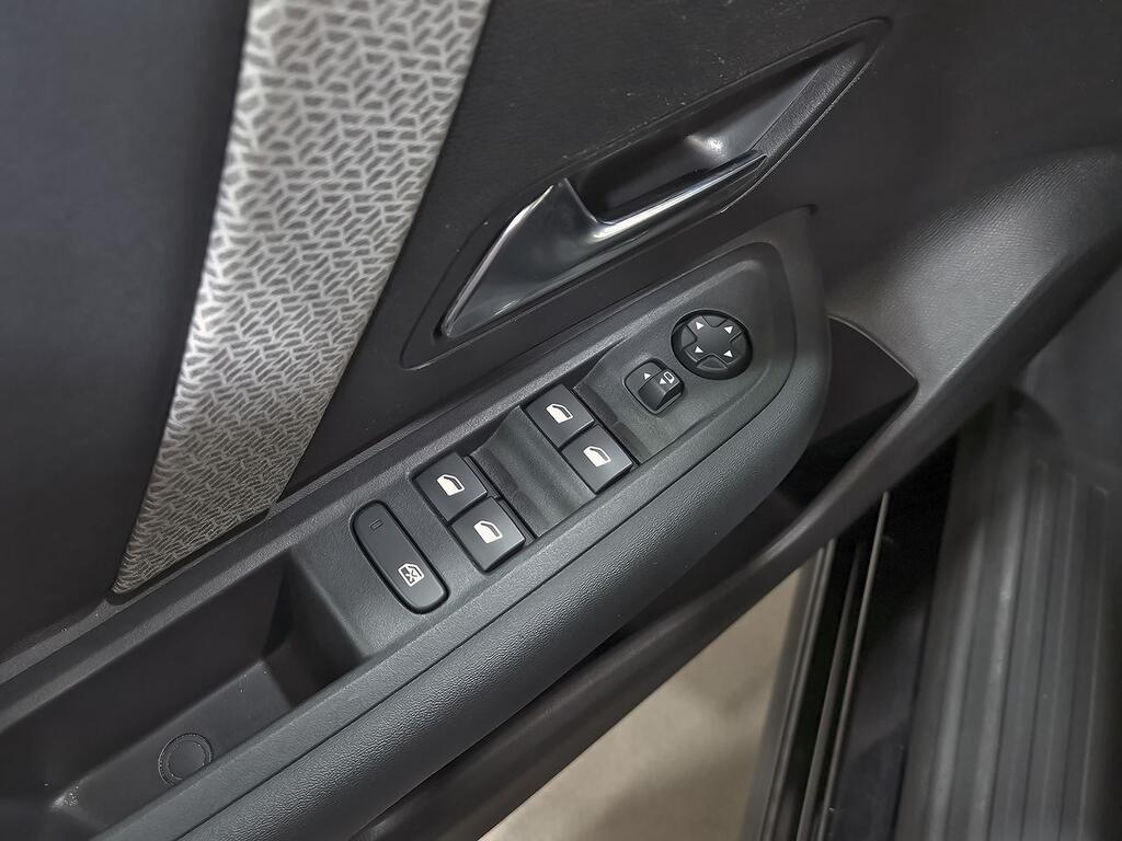 Citroën C4 PureTech 130 S&S 6v Plus 12