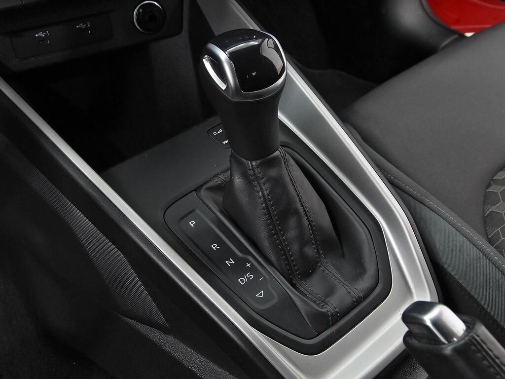 Audi A1 Sportback Adrenalin 30 TFSI 81kW S tron 33