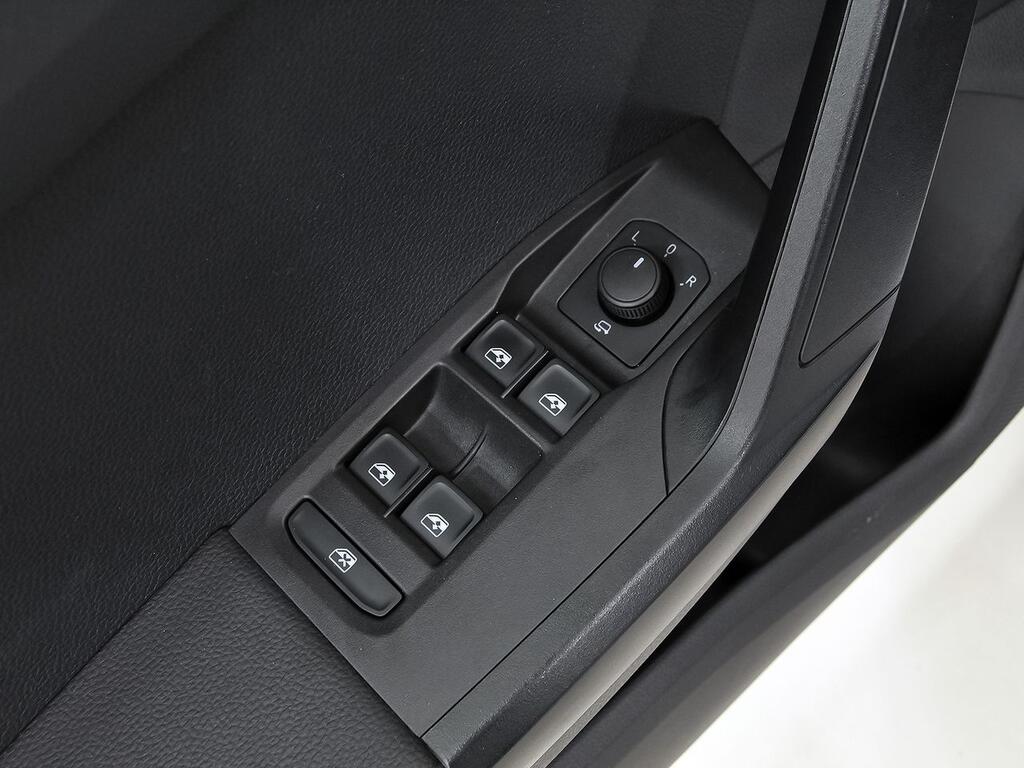 Seat Arona 1.0 TSI 81kW (110CV) Style Plus 9