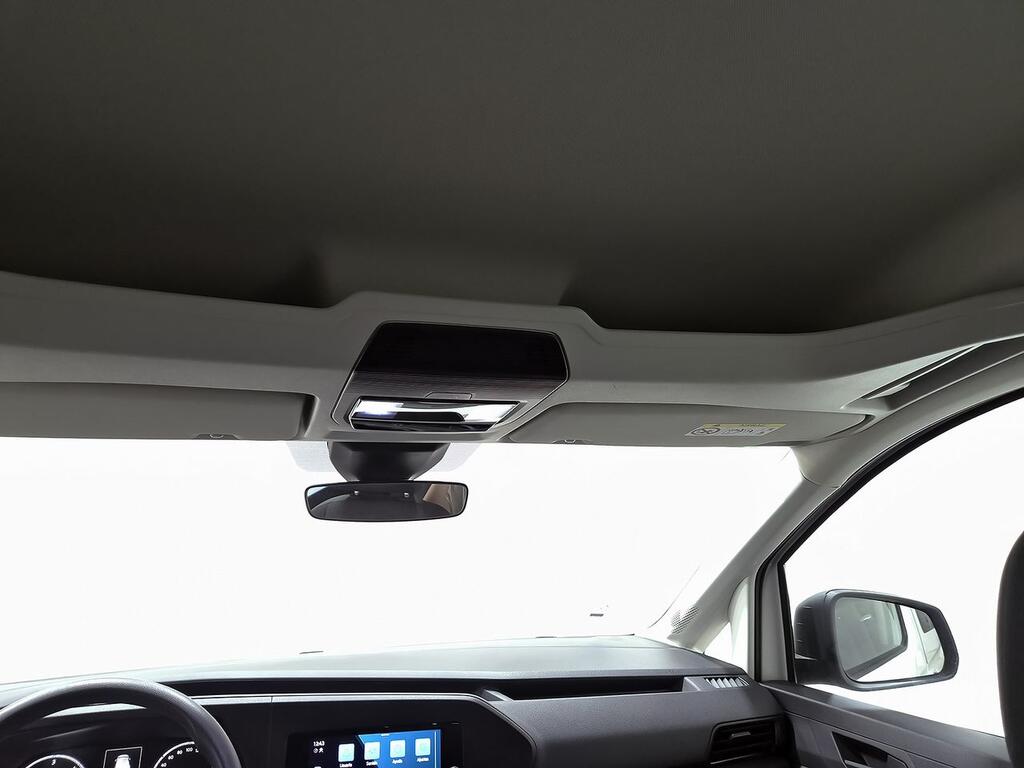 Volkswagen Caddy 2.0 TDI 102 KOMBI 4P 31