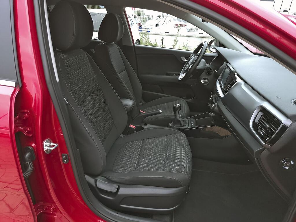 Kia Stonic 1.0 T-GDi 88kW (120CV) Drive 7