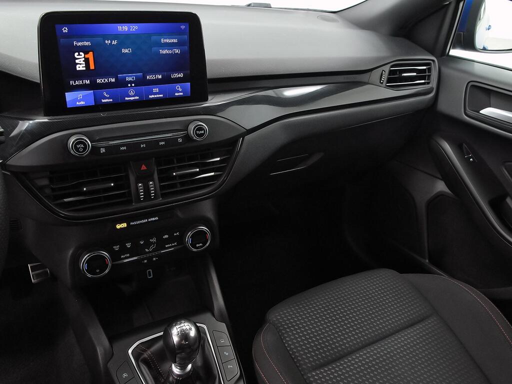 Ford Focus 1.0 Ecoboost 92kW ST-Line 9